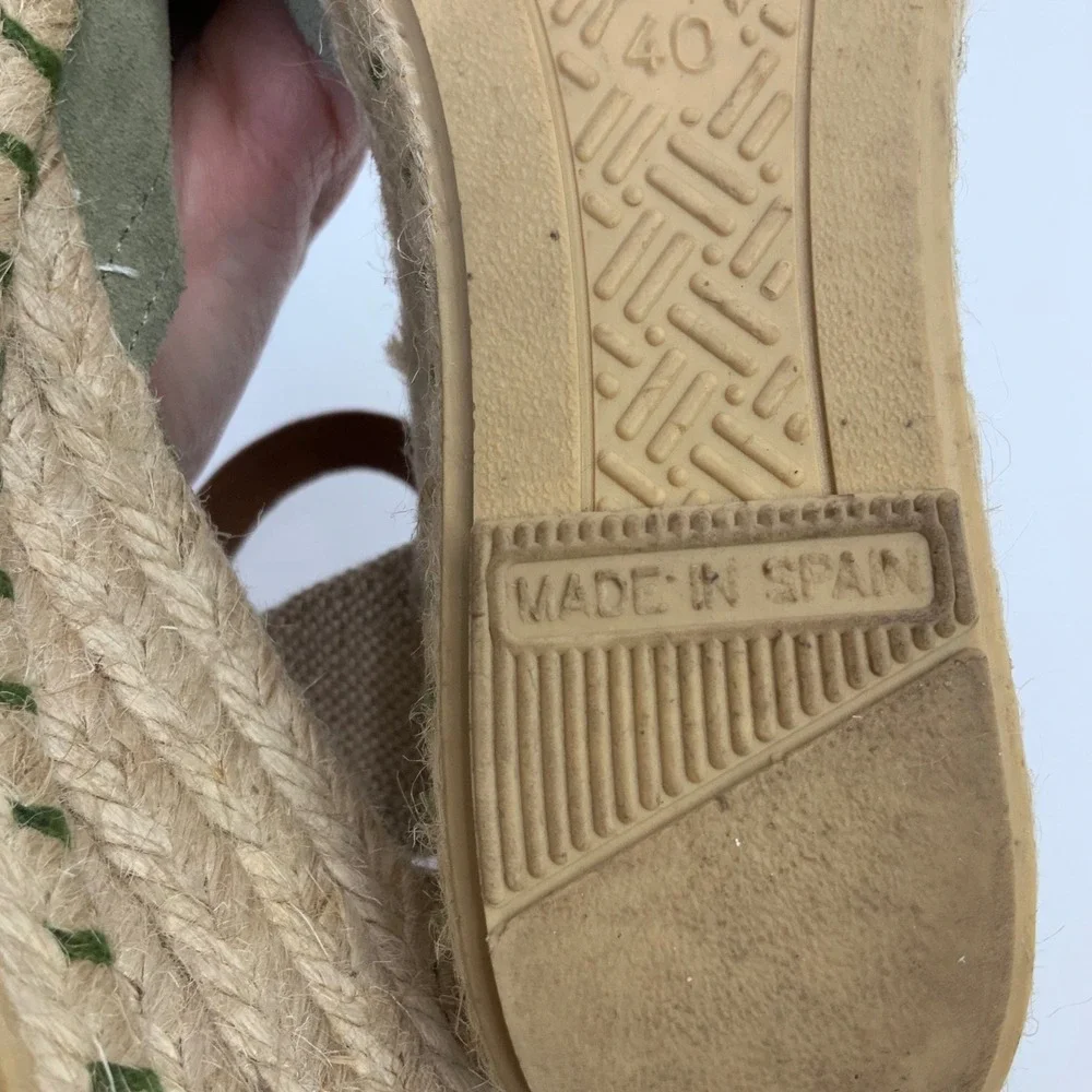 Miz Mooz EU 40/US 9 Malena Sage Green Suede Espadrille Wedges Ankle Strap